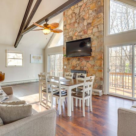 Ski, Hike And More Poconos Home With Hot Tub Blakeslee Exterior foto